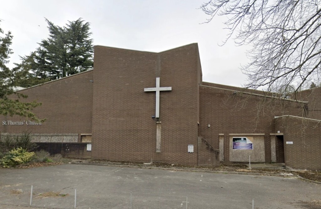 Igrejas britânicas enfrentam fechamentos em massa